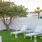 Villa & Princesa Sonia - Puerto Del Carmen, Lanzarote - Near The