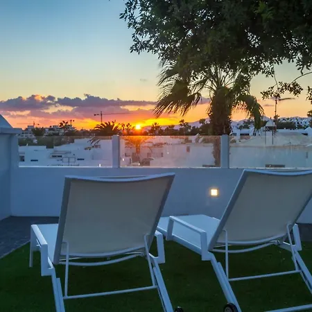 Villa Rooms&suites Princesa Sonia - Puerto Del Carmen, Lanzarote - Near The